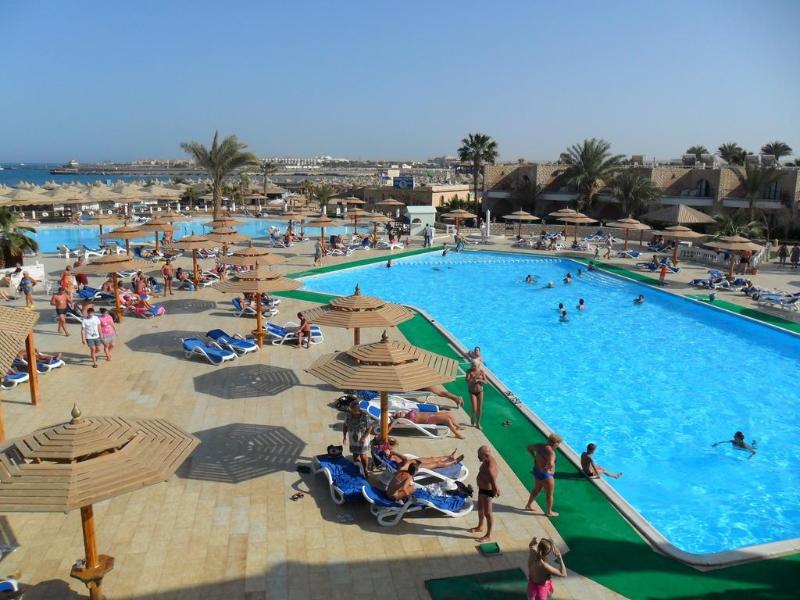 Aladdin Beach Resort - Havuz