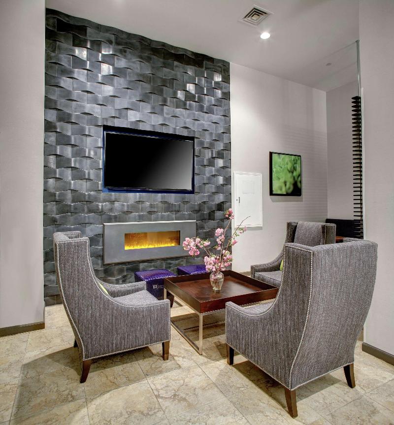 Hilton Garden Inn Chelsea - Lobi