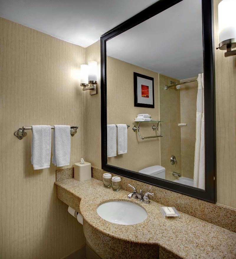 Hilton Garden Inn Chelsea - Oda