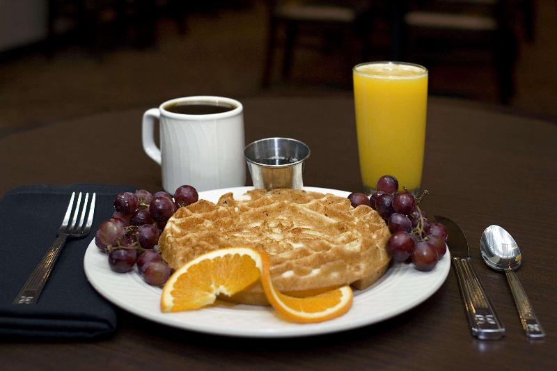 Hilton Garden Inn Chelsea - Restoran