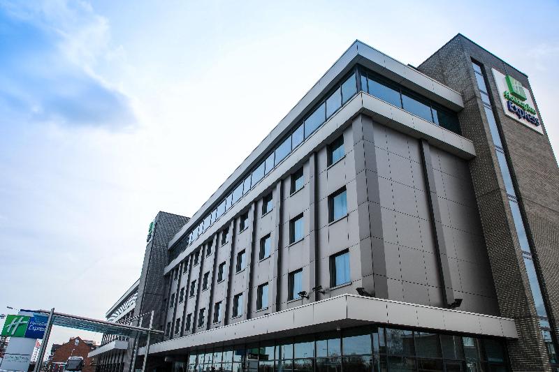 Holiday Inn Express London Heathrow T5 - Genel