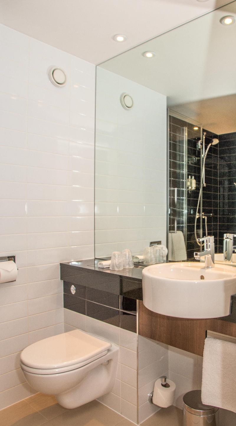 Holiday Inn Express London Heathrow T5 - Oda