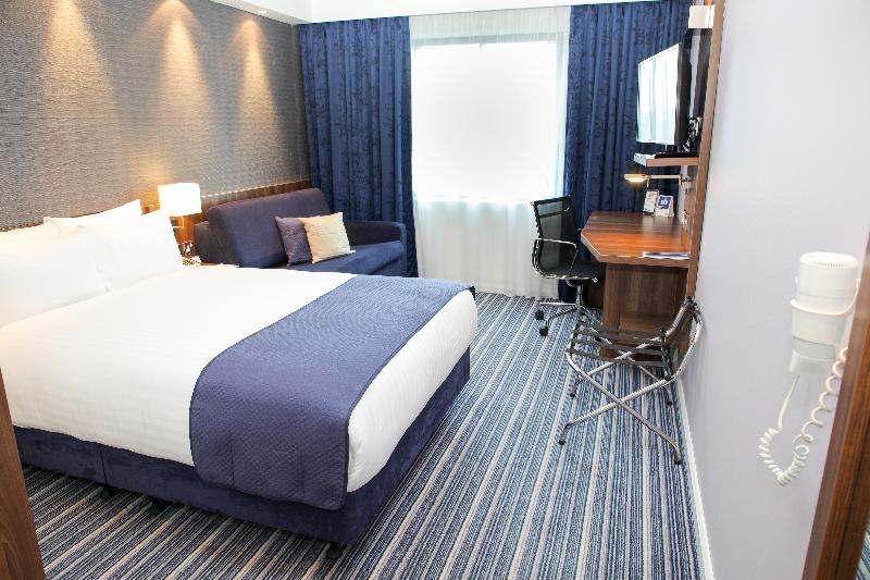 Holiday Inn Express London Heathrow T5 - Oda