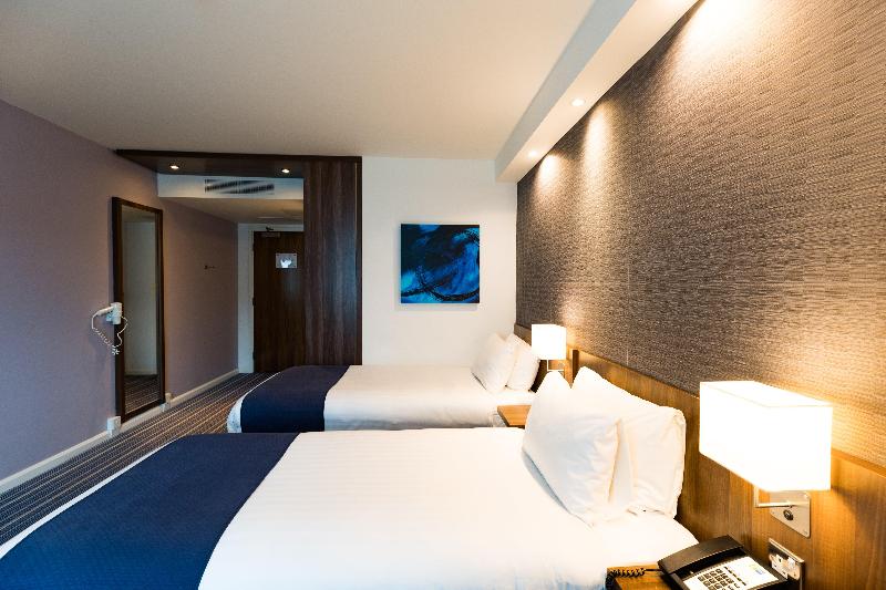 Holiday Inn Express London Heathrow T5 - Oda