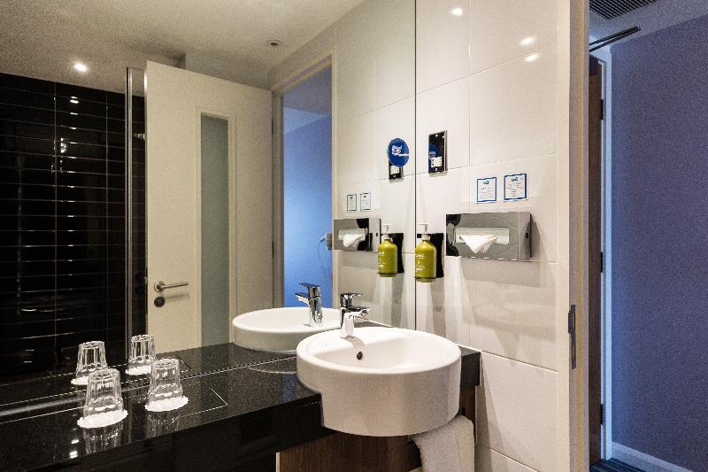 Holiday Inn Express London Heathrow T5 - Oda