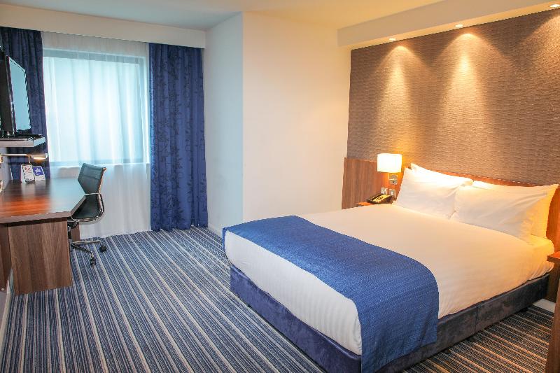 Holiday Inn Express London Heathrow T5 - Oda