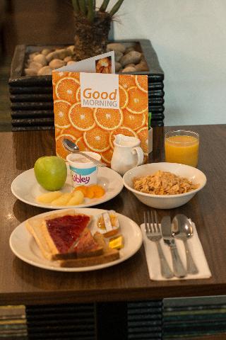 Holiday Inn Express London Heathrow T5 fotoÄŸrafÄ±
