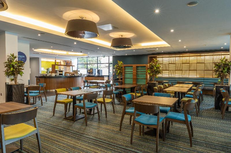 Holiday Inn Express London Heathrow T5 - Restoran