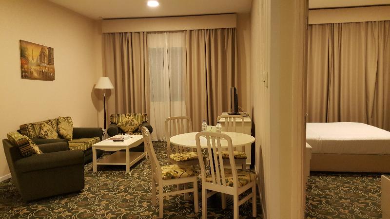 West Zone Pearl Hotel Apartments - Oda