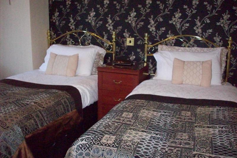 Lairg Highland Hotel - Oda