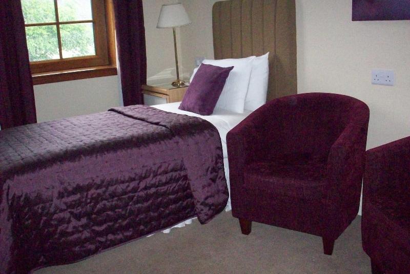 Lairg Highland Hotel - Oda