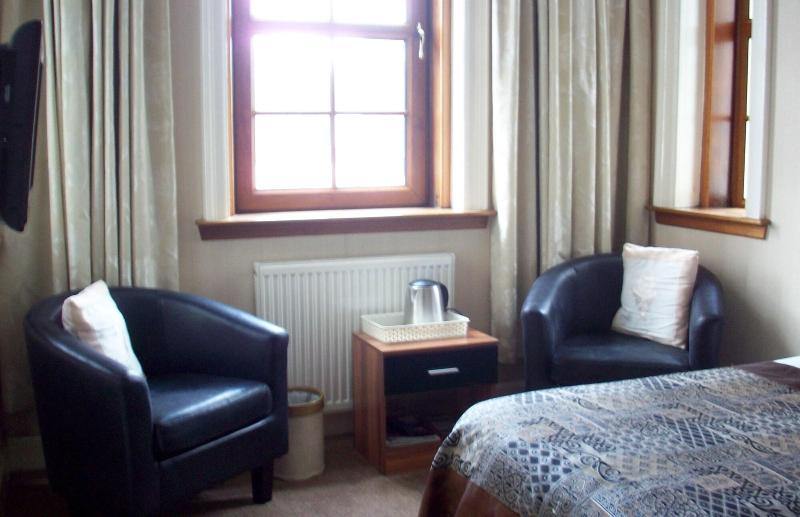 Lairg Highland Hotel - Oda