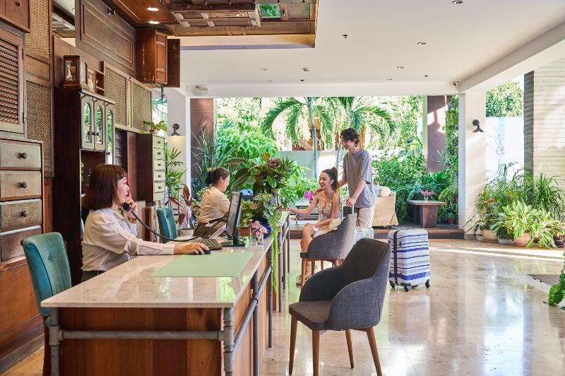 Loligo Resort +A Fresh Twist By Let’s Sea - Lobi