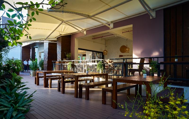 Loligo Resort +A Fresh Twist By Let’s Sea - Restoran