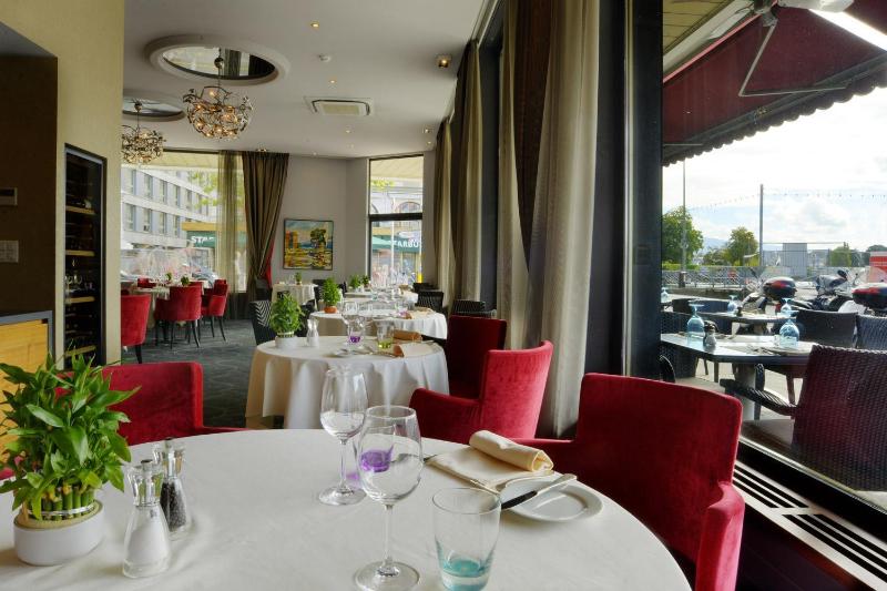 The Ambassador - Restoran