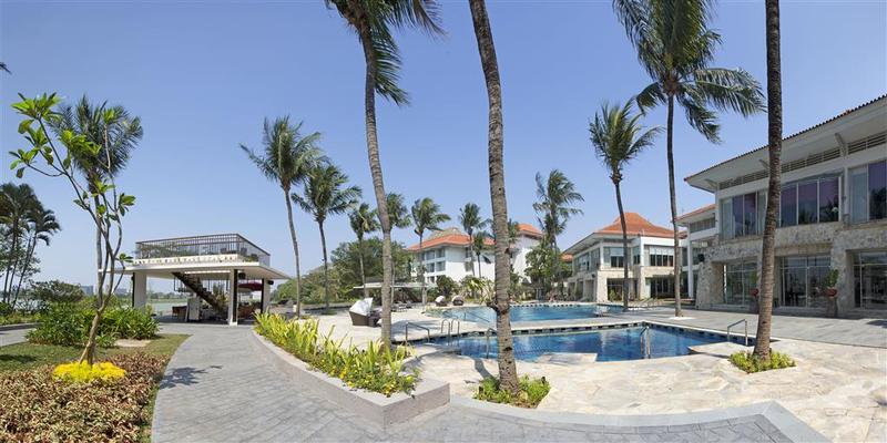 Sheraton Jakarta Soekarno Hatta Airport - Havuz
