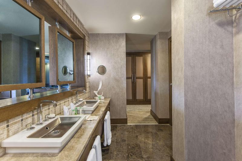 Hilton Dalaman Sarigerme Resort and Spa - Oda