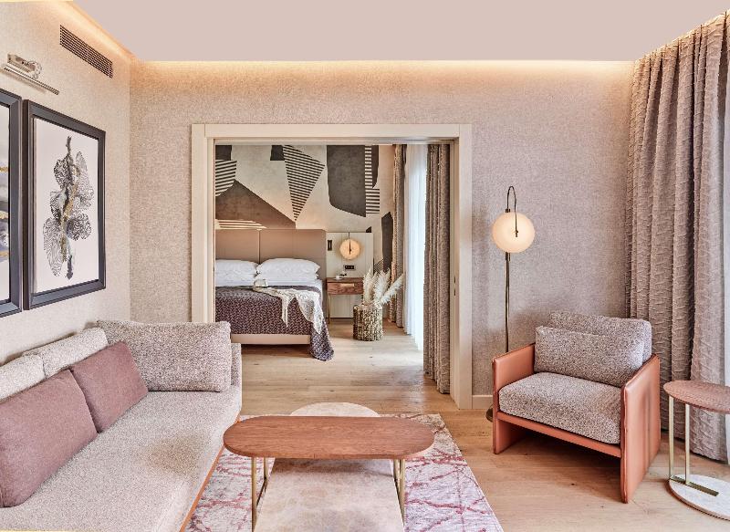 Hilton Dalaman Sarigerme Resort and Spa - Oda