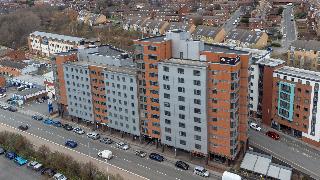 Roomzzz Leeds City West otel fotoğrafı