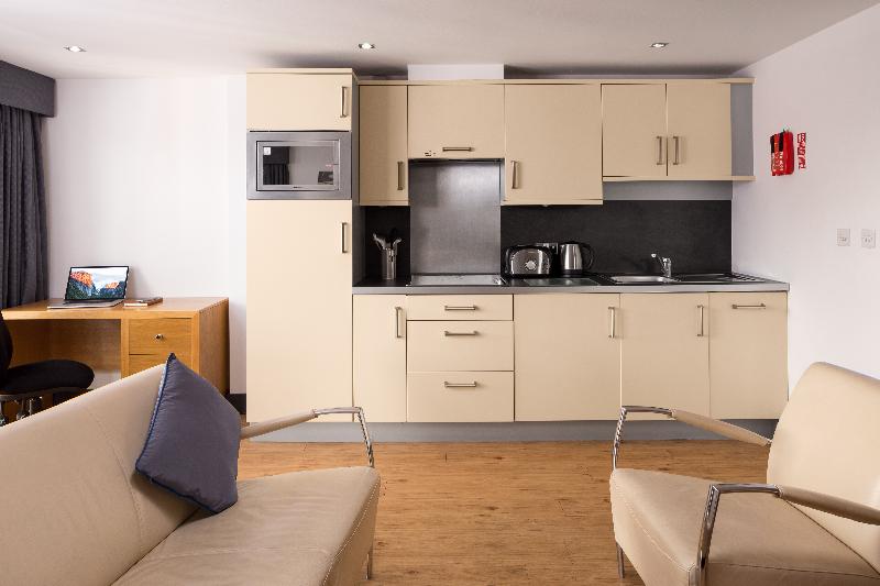 Roomzzz Leeds City West - Oda