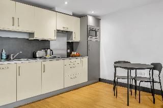 Roomzzz Leeds City West fotoÄŸrafÄ±