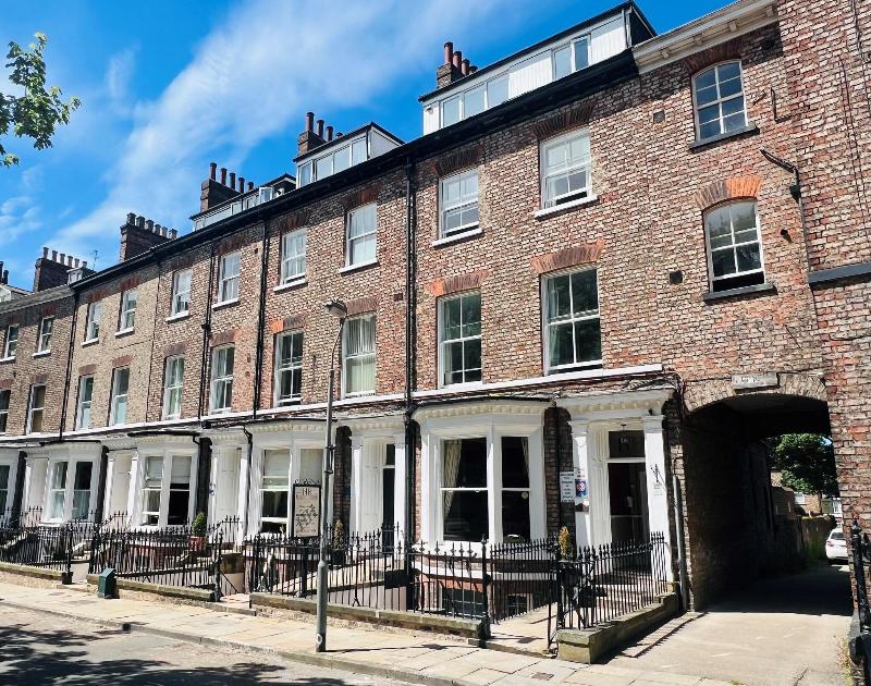 Hedley House Hotel - Genel