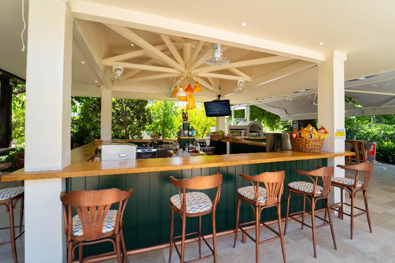 Hotel Club-E - Genel