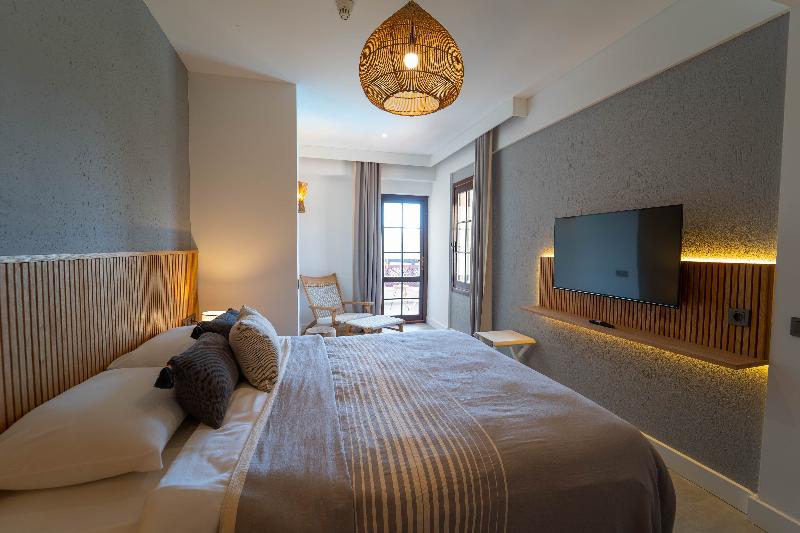 Hotel Club-E - Oda