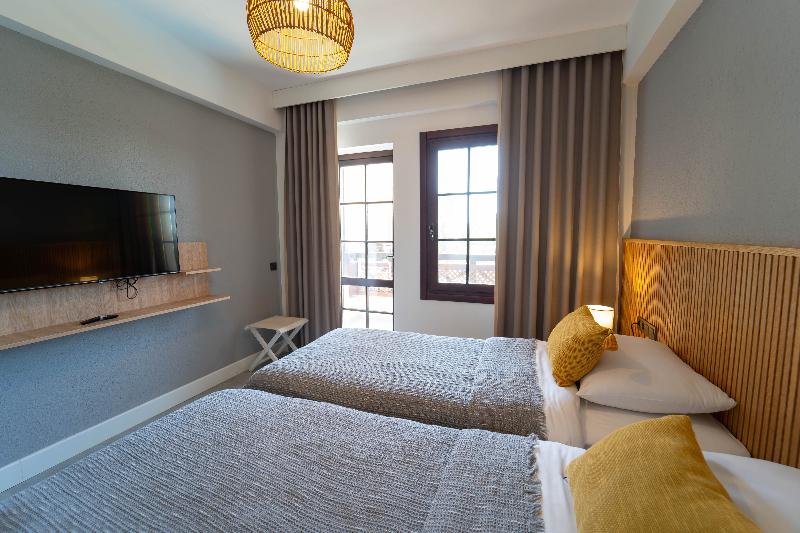 Hotel Club-E - Oda