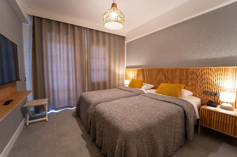 Hotel Club-E - Oda