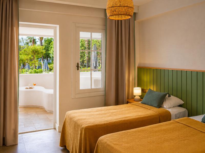 Hotel Club-E - Oda