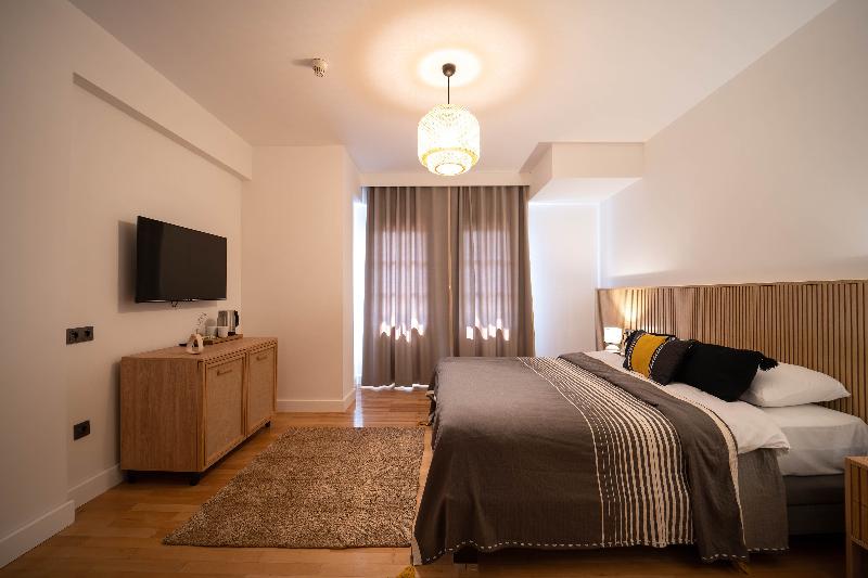 Hotel Club-E - Oda