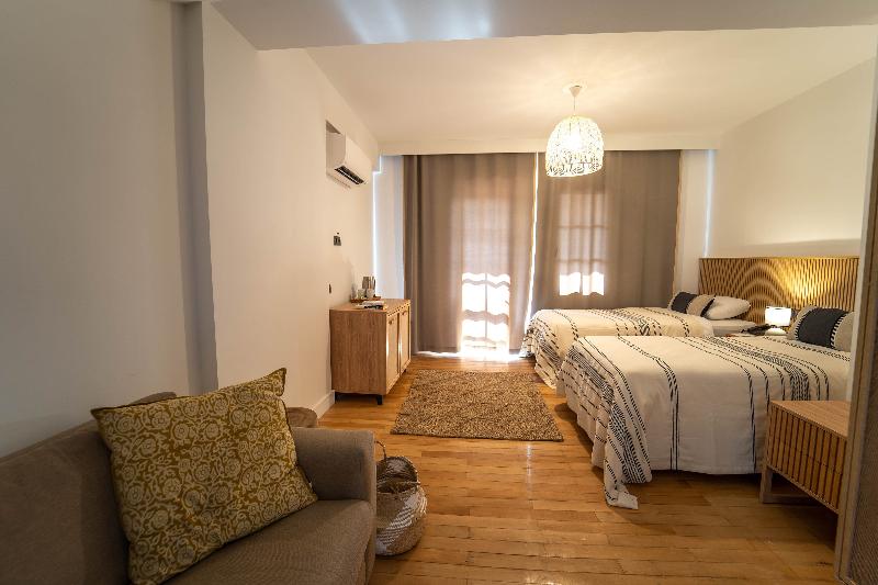 Hotel Club-E - Oda
