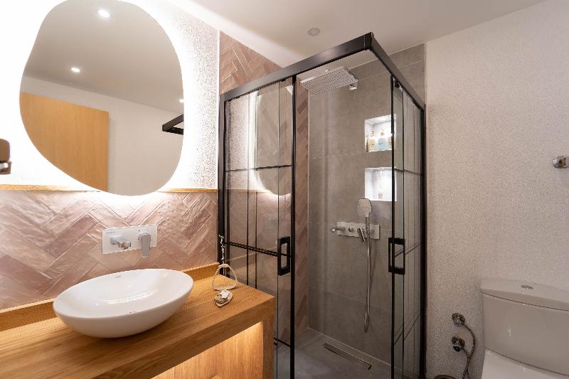 Hotel Club-E - Oda