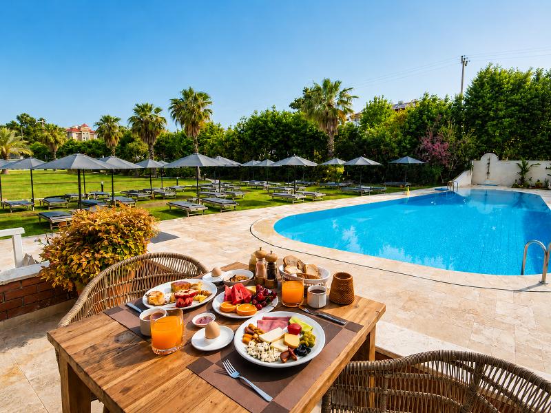 Hotel Club-E - Restoran
