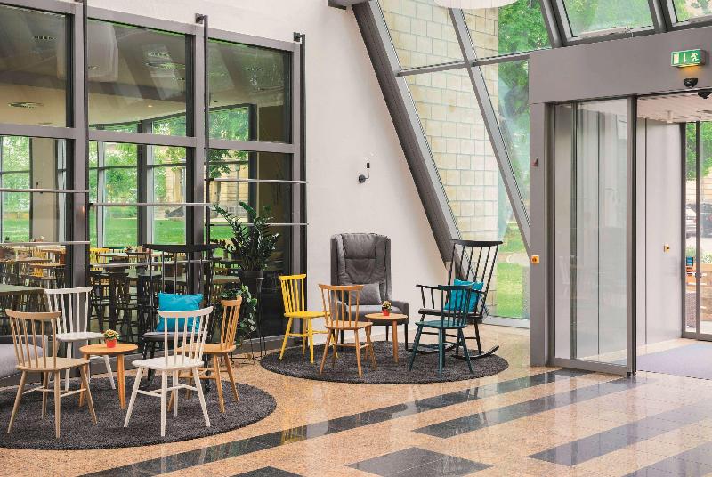 Vienna House Easy by Wyndham Wuppertal - Lobi