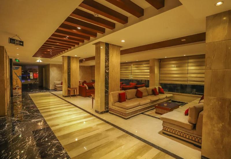 Tiba Pyramids Resort - Genel