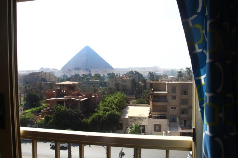 Tiba Pyramids Resort - Genel