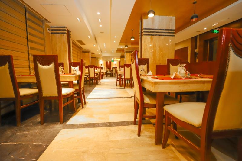 Tiba Pyramids Resort - Restoran