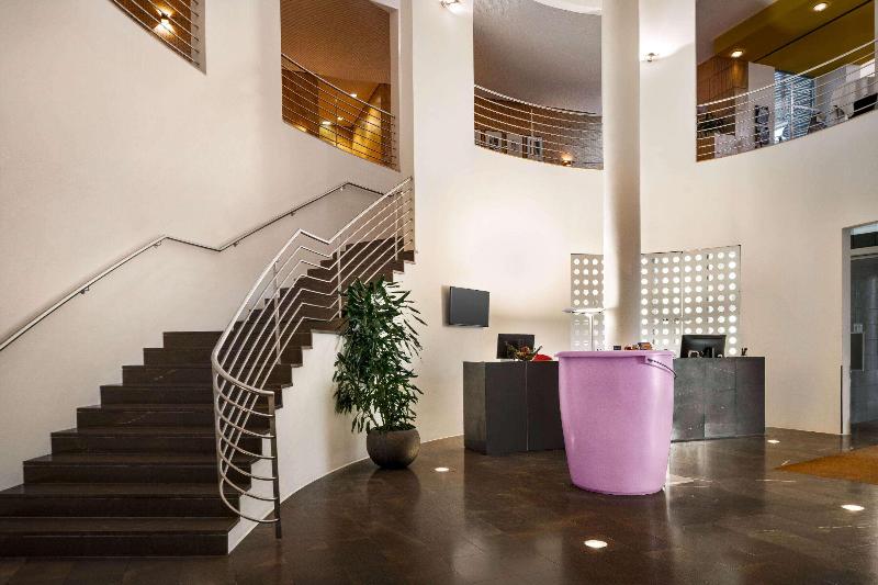 Vienna House by Wyndham Martinspark Dornbirn - Lobi