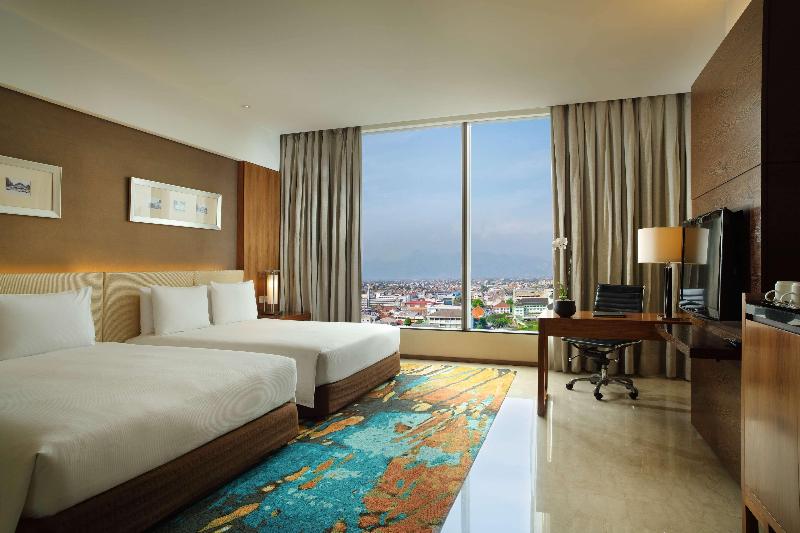 Hilton Bandung - Oda