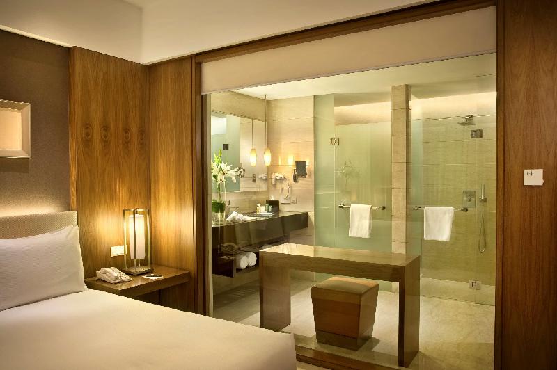 Hilton Bandung - Oda