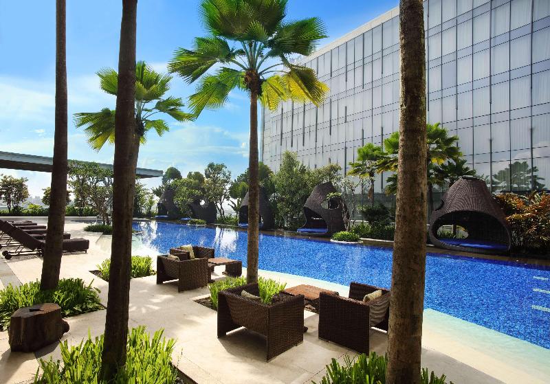 Hilton Bandung - Havuz