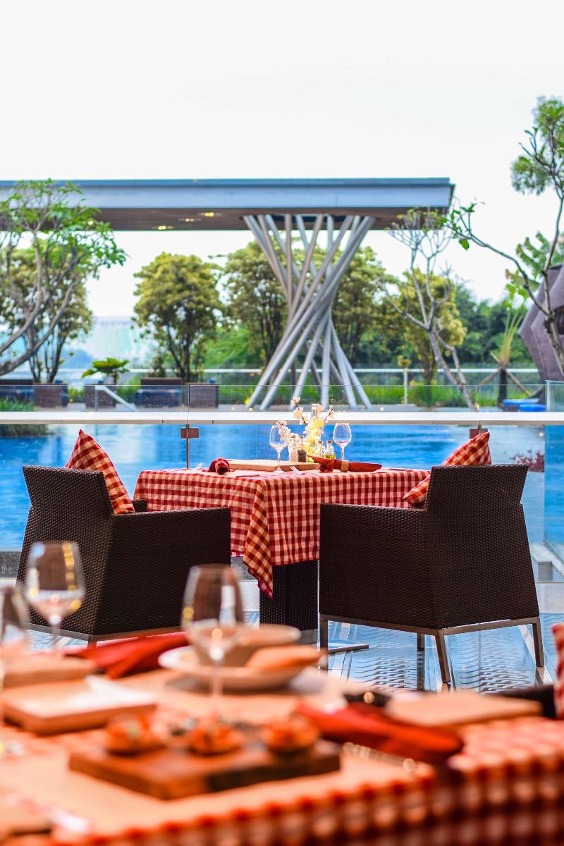 Hilton Bandung - Restoran