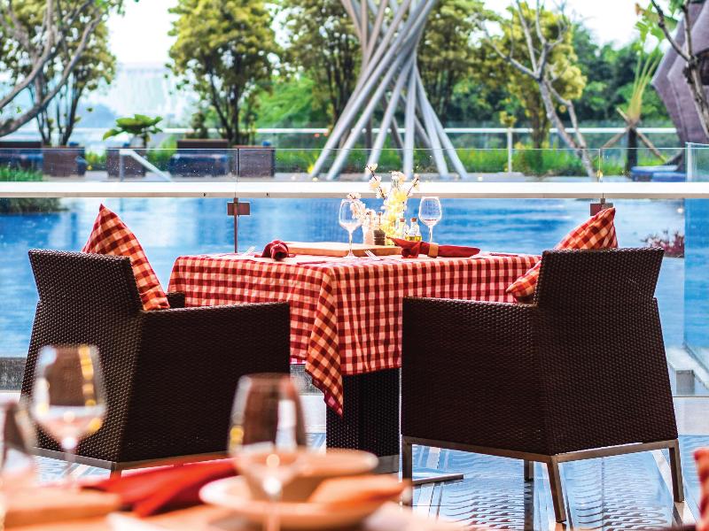 Hilton Bandung - Restoran