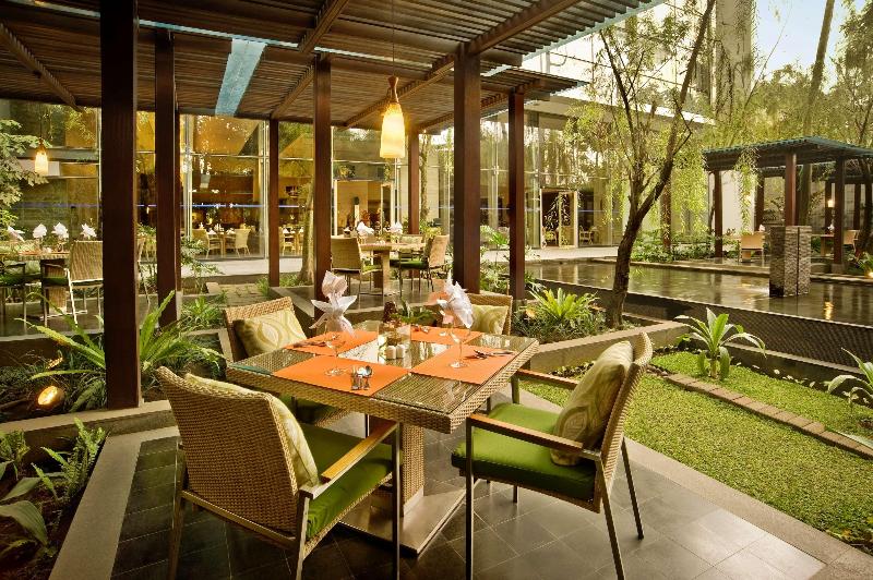 Hilton Bandung - Restoran