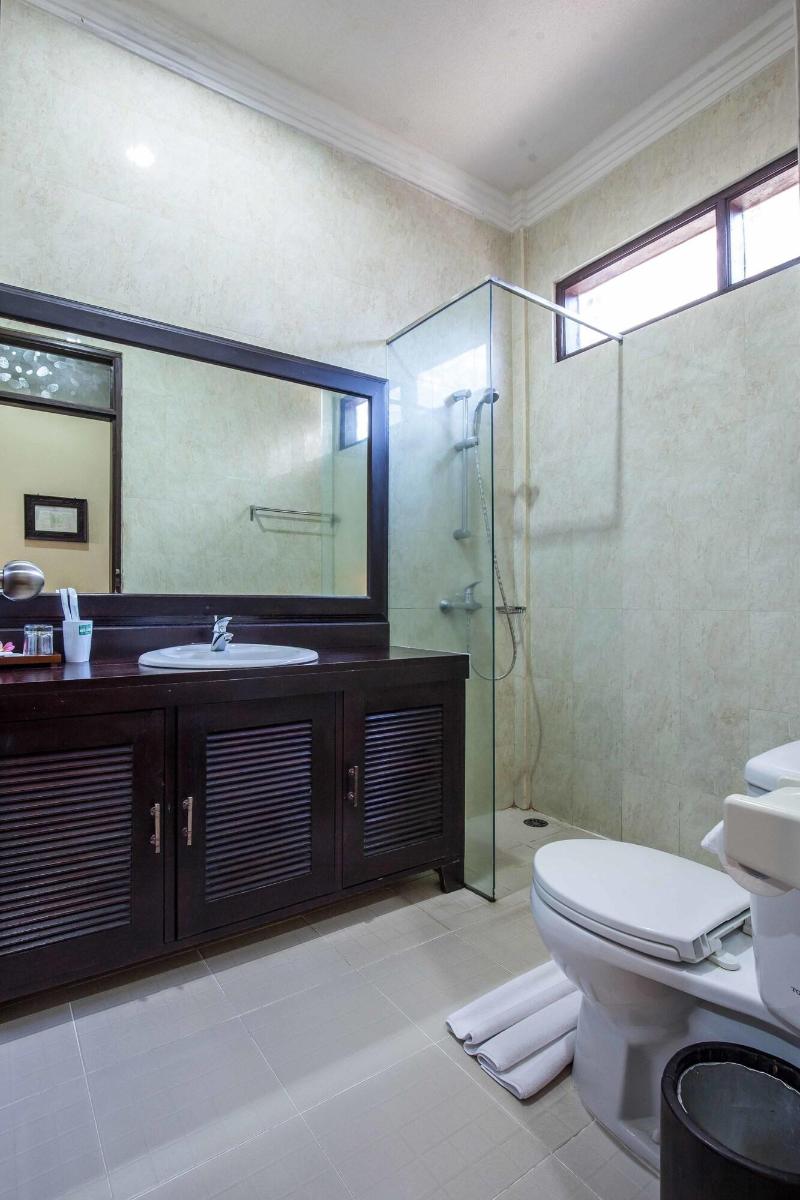 Vila Shanti Beach Hotel - Oda