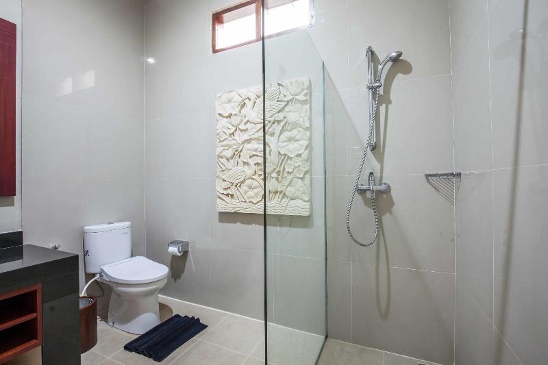 Vila Shanti Beach Hotel - Oda