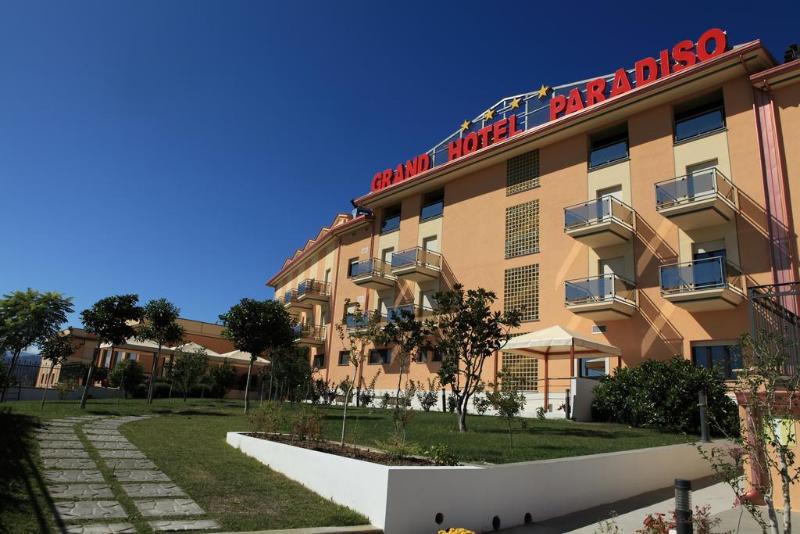 Grand Hotel Paradiso - Genel