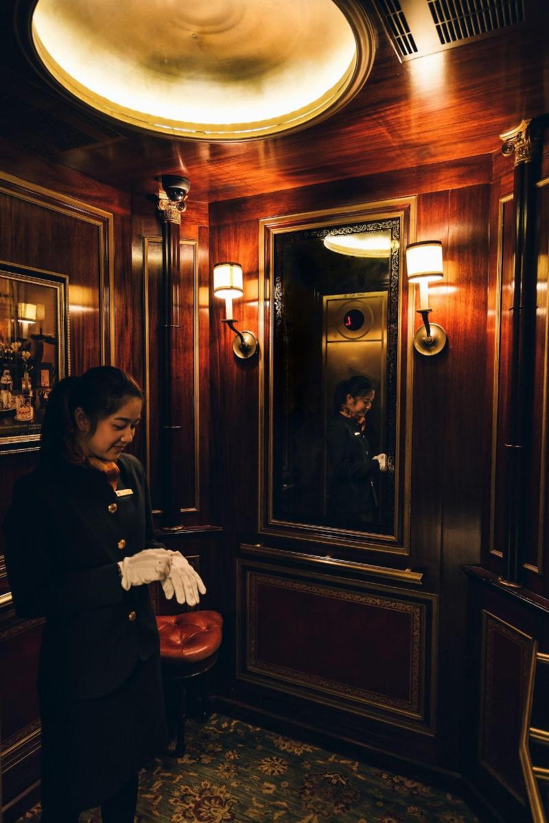 The Pierre, A Taj Hotel - Lobi